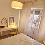 La Casa Bianca Di Jo